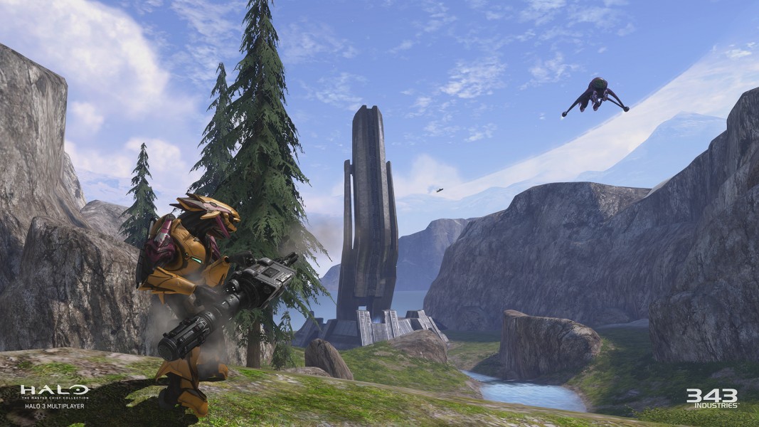 Halo 3 Multiplayer - Valhalla - In-game screenshot from Halo 3 multiplayer, playing on the map "Valhalla". An Elite grunt is firing a rocket detached mounted rocket launcher at a Banshee.
